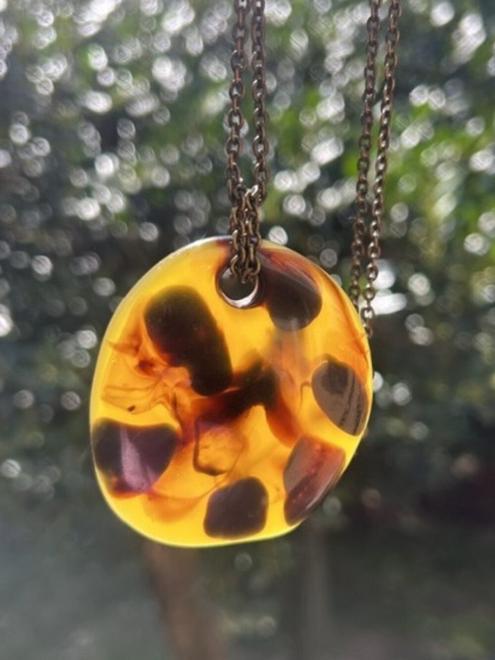 LUCITE Amber Brown Tortoise Shell Chunky Pendant Necklace Earrings SET